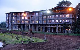 Treetops Mweiga